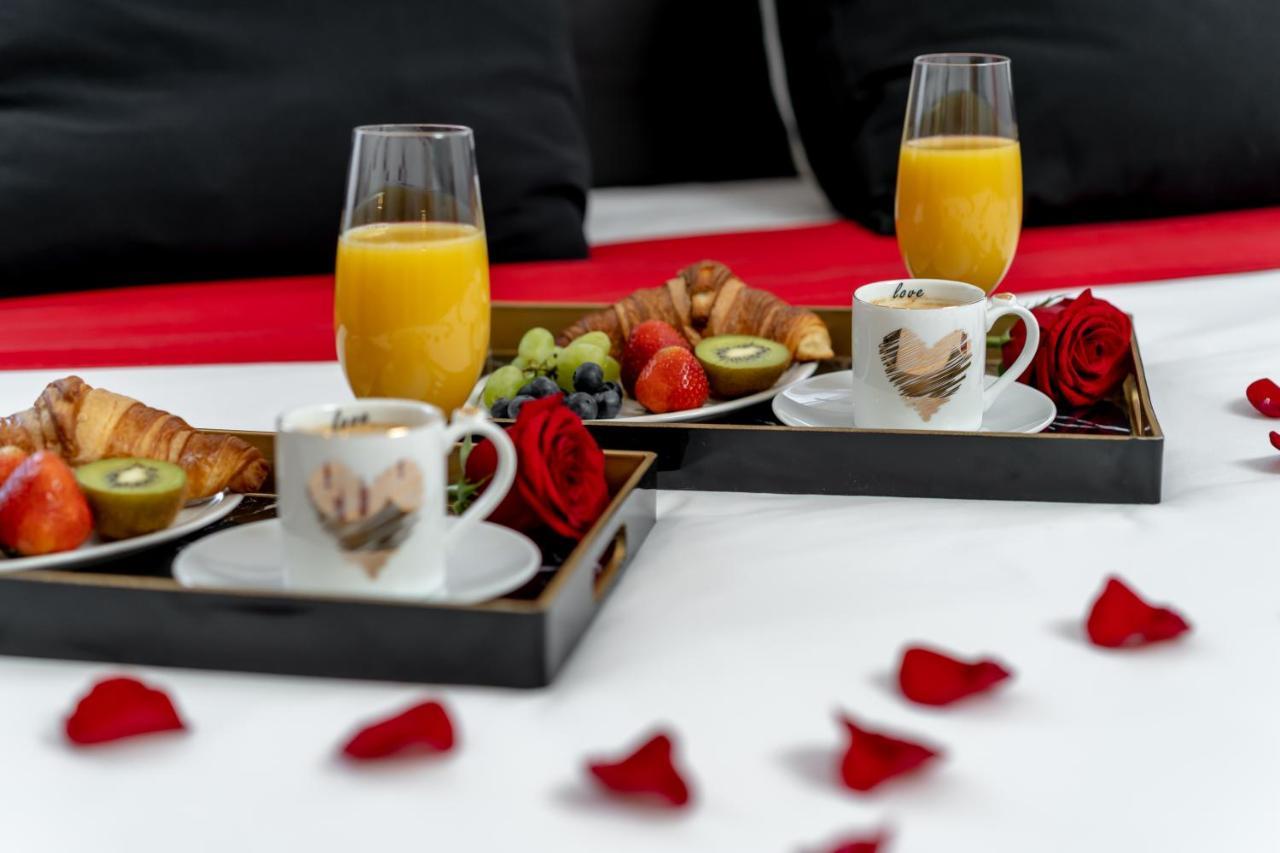 Komorowski Luxury Guest Rooms Cracovia Exterior foto