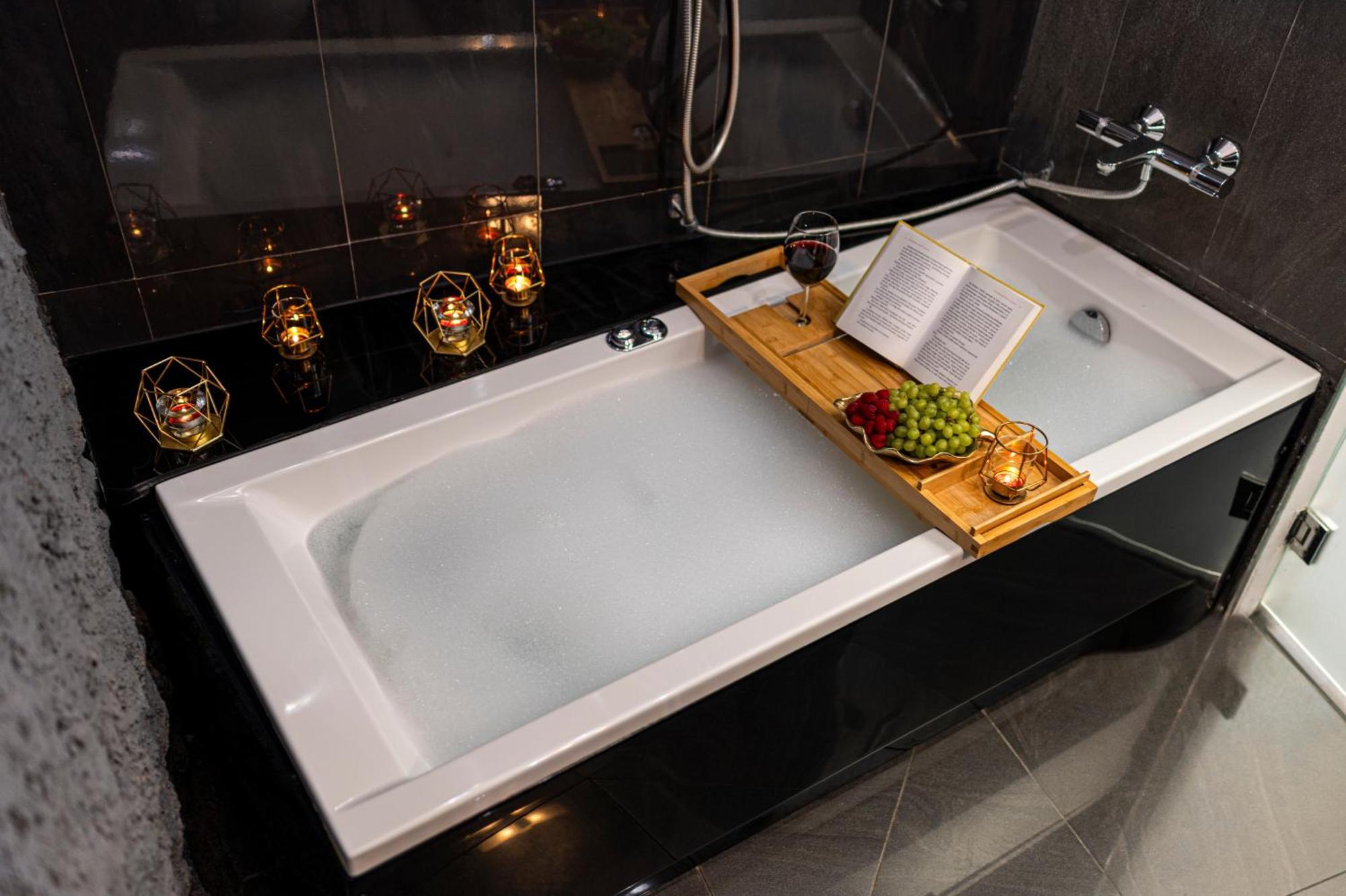 Komorowski Luxury Guest Rooms Cracovia Exterior foto